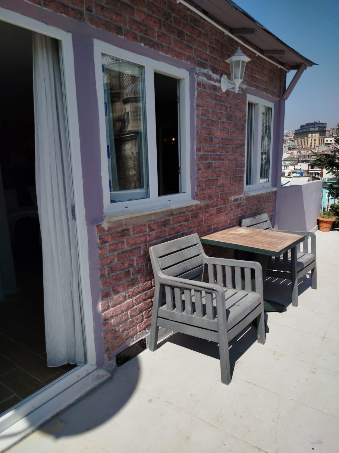 Emirhan Guesthouse & Suites Istanbul Exterior photo